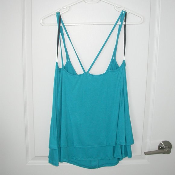 Swishy Turquoise Layered Top - Picture 5 of 5